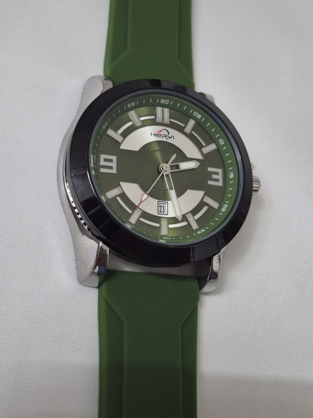 ساعت HERYI سبز طرح کورنو بند سیلیکونی