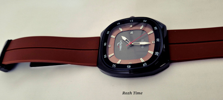 ساعت صفحه مربعی HERYI بند سیلیکونی (رابر) قهوه ای