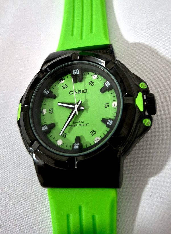 ساعت اسپرت کاسیو G SHOCK (جی شاک) بند رابر - سبز